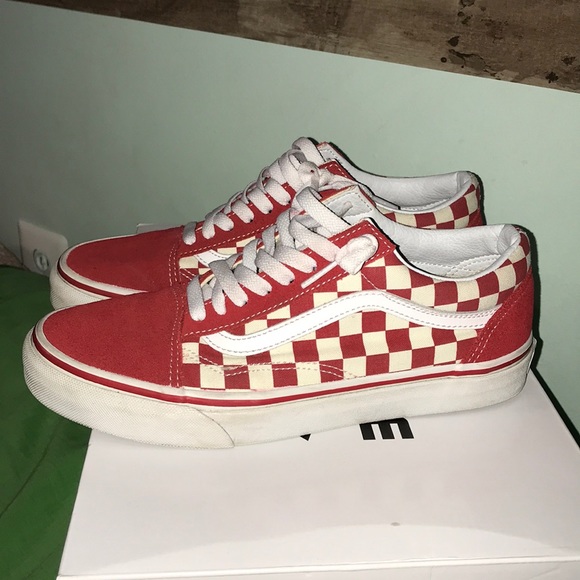 Vans Shoes - Vans Old Skool red checkered RARE